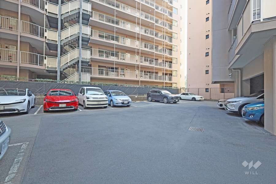 敷地内駐車場（屋外平面式）