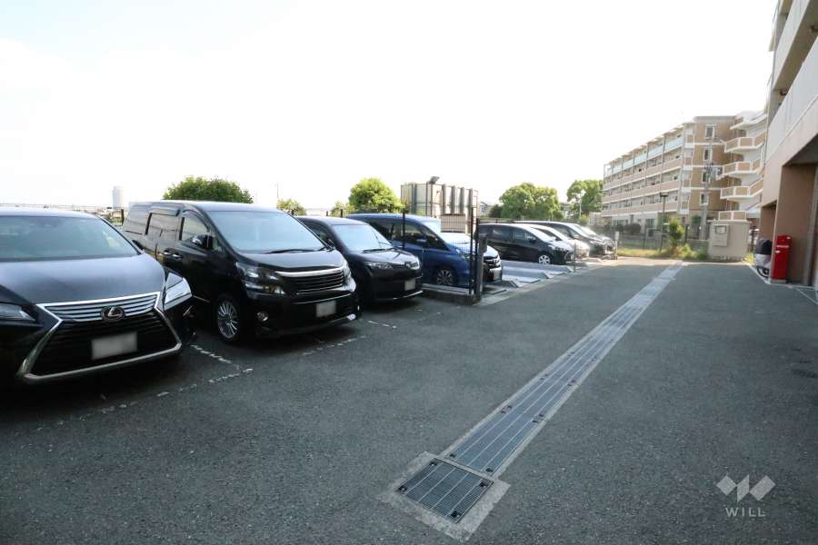 敷地内駐車場（屋外平面式・屋外機械式）