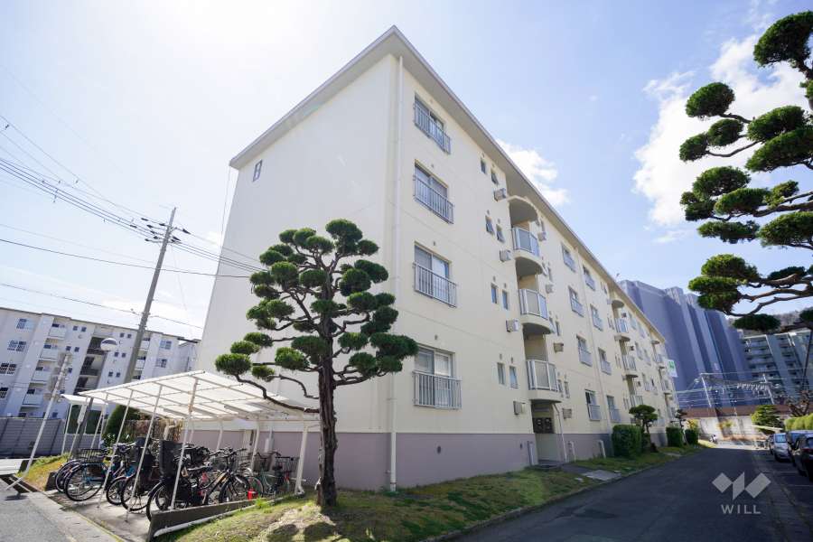 コーポ水無瀬B棟の外観（北東側から）