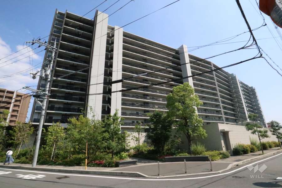 ジオ阪急水無瀬ハートスクエアの外観（北側から）