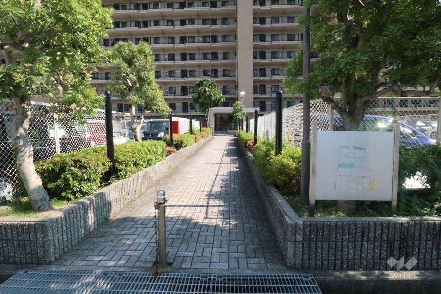 エントランスアプローチ