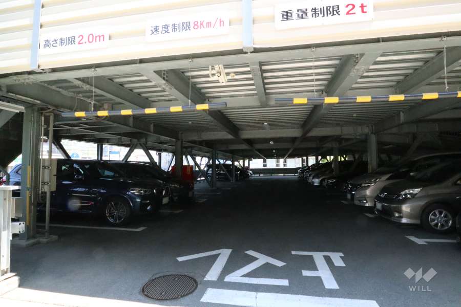 敷地内駐車場（自走式立体）