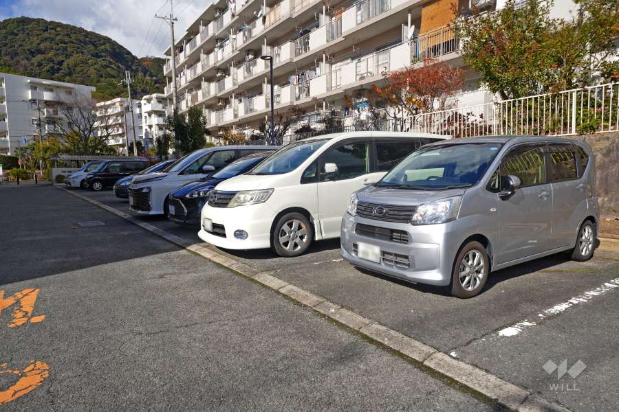 敷地内駐車場（屋外平面式）