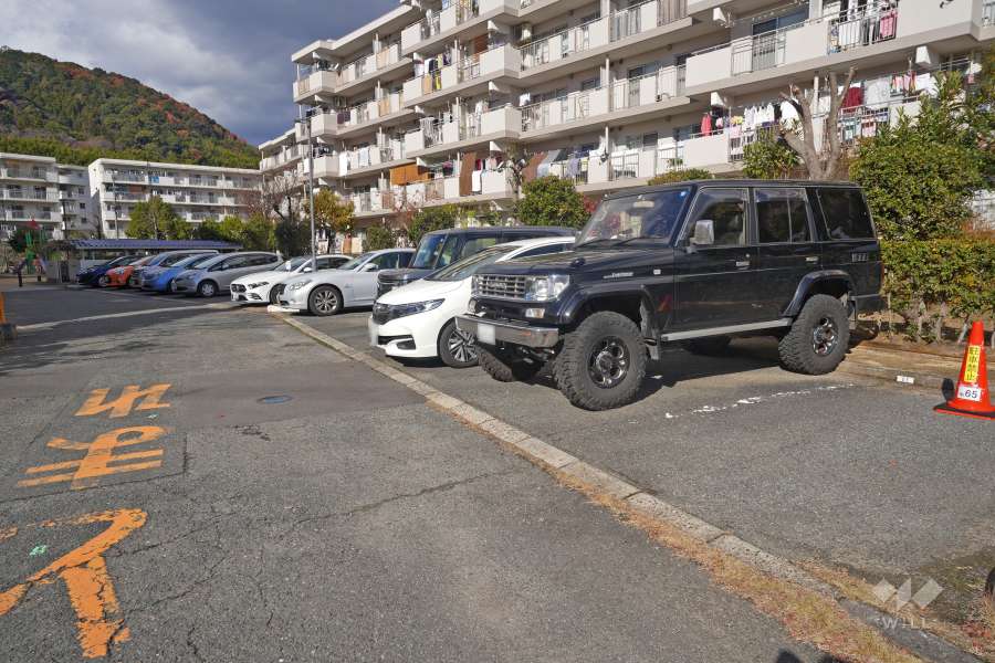 敷地内駐車場（屋外平面式）