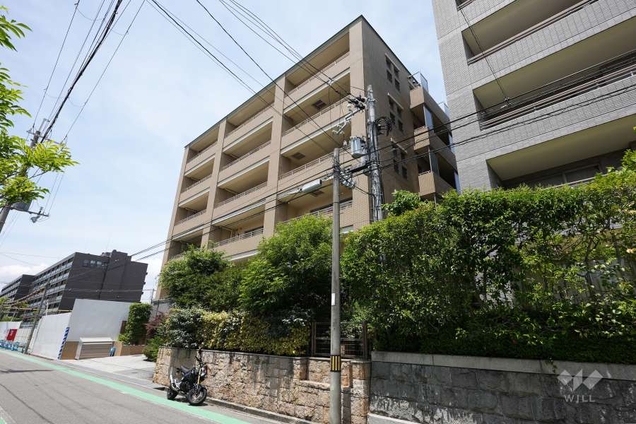 グランステイツ甲子園口の外観（南東側から）