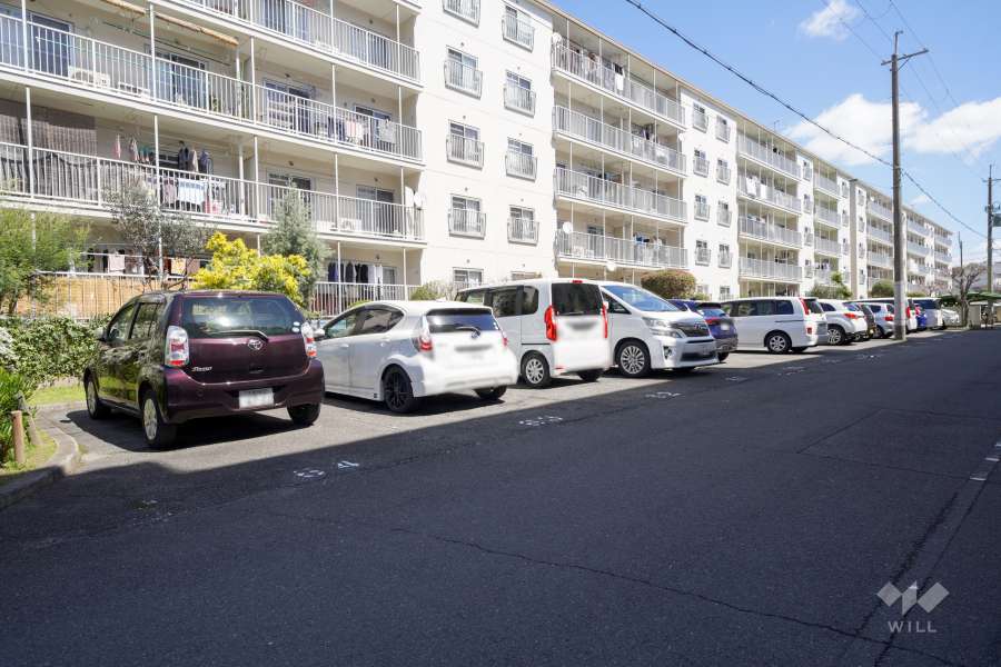 敷地内駐車場（屋外平面式）