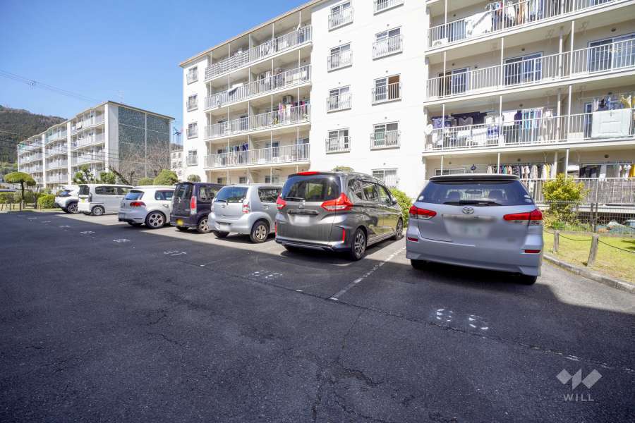 敷地内駐車場（屋外平面式）