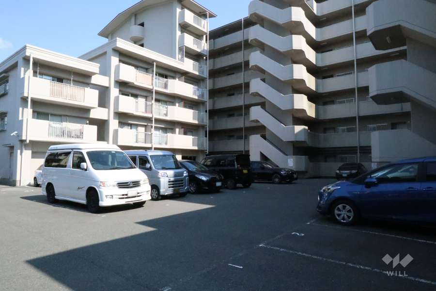 敷地内駐車場（屋外平面式）
