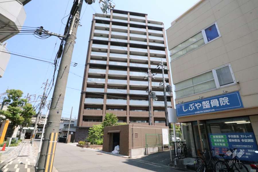 水無瀬駅前ザ・レジデンスの外観（南側から）