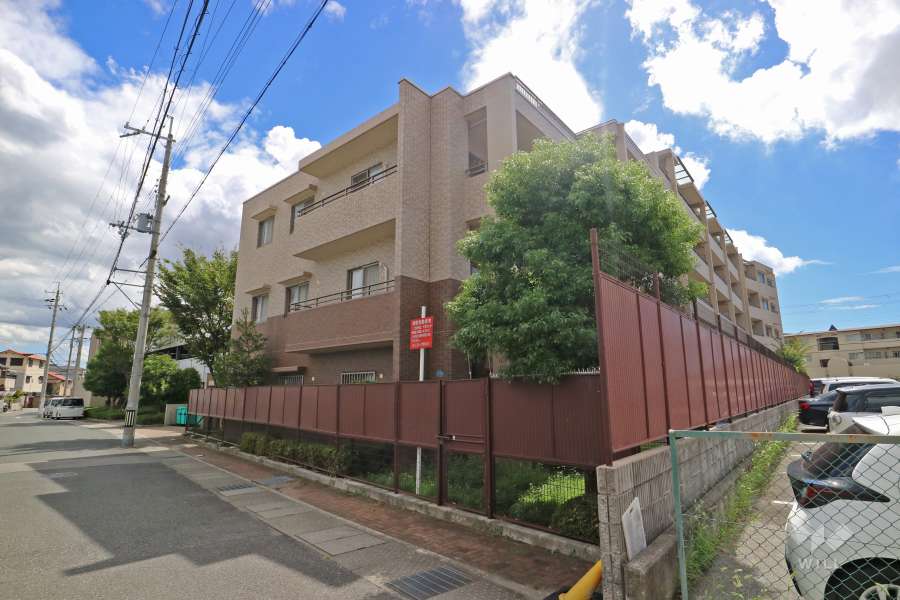 ディーレスティア西宮仁川の外観（北西側から）