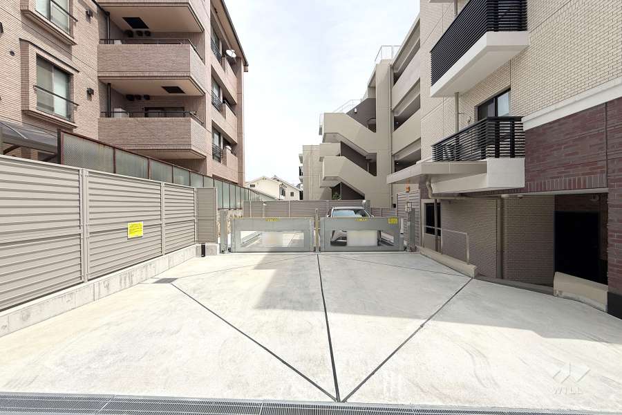 敷地内駐車場（屋外機械式）