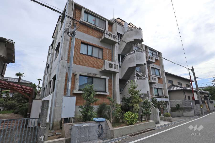 ピエスドールの外観（北東側から）