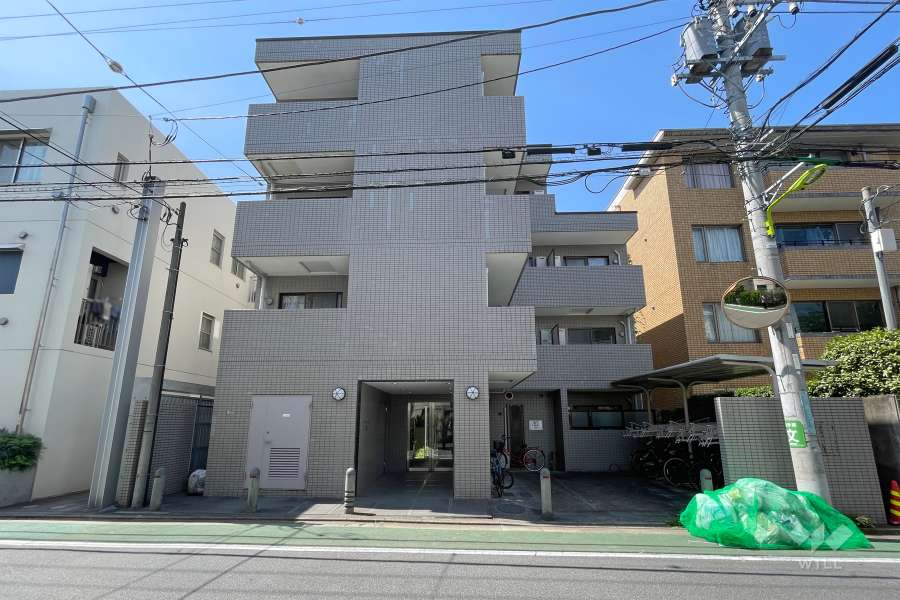 パーク・ノヴァ三軒茶屋南の外観（北側から）　