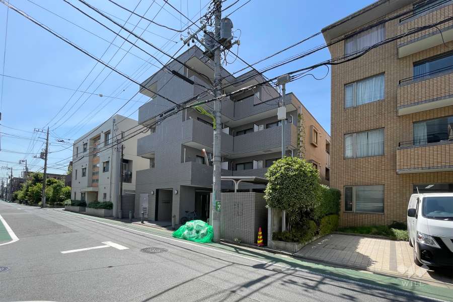 パーク・ノヴァ三軒茶屋南の外観（北西側から）　