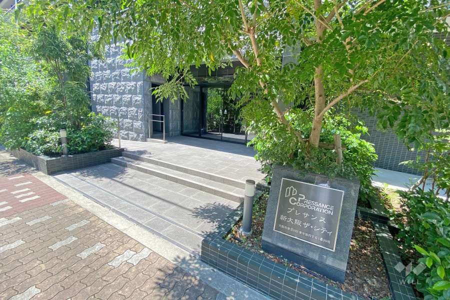 マンションの銘板