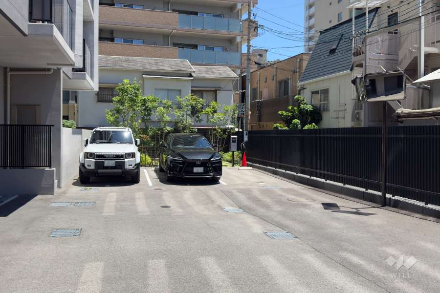 敷地内駐車場（屋外平面式）