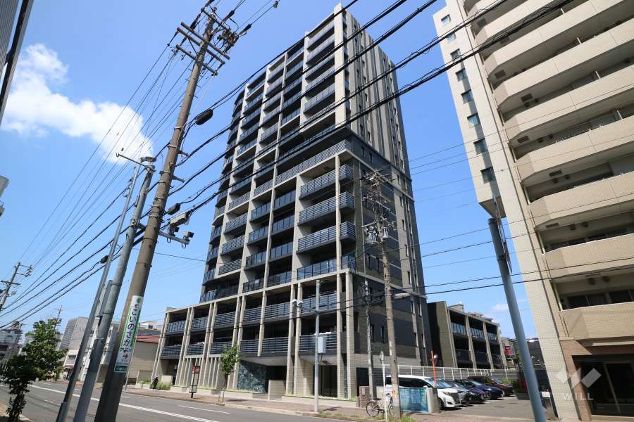 レーベン千種吹上 AVANCAの外観（南側から）