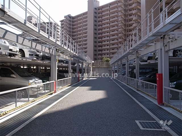 敷地内駐車場（機械式）