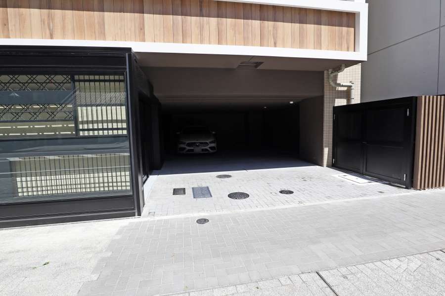 駐車場の出入口