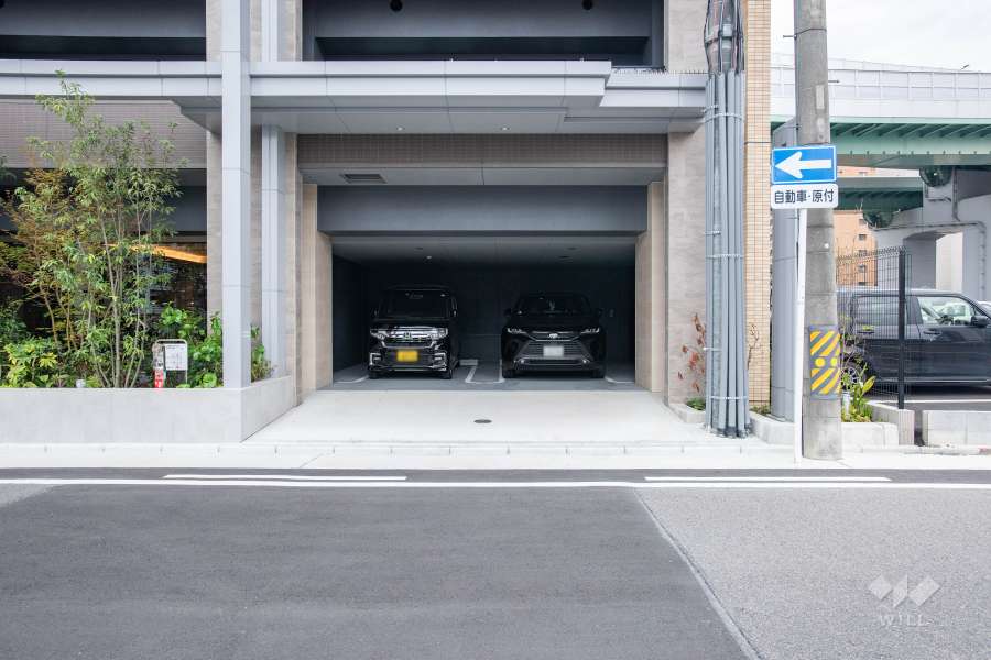 敷地内駐車場（屋内平面式）