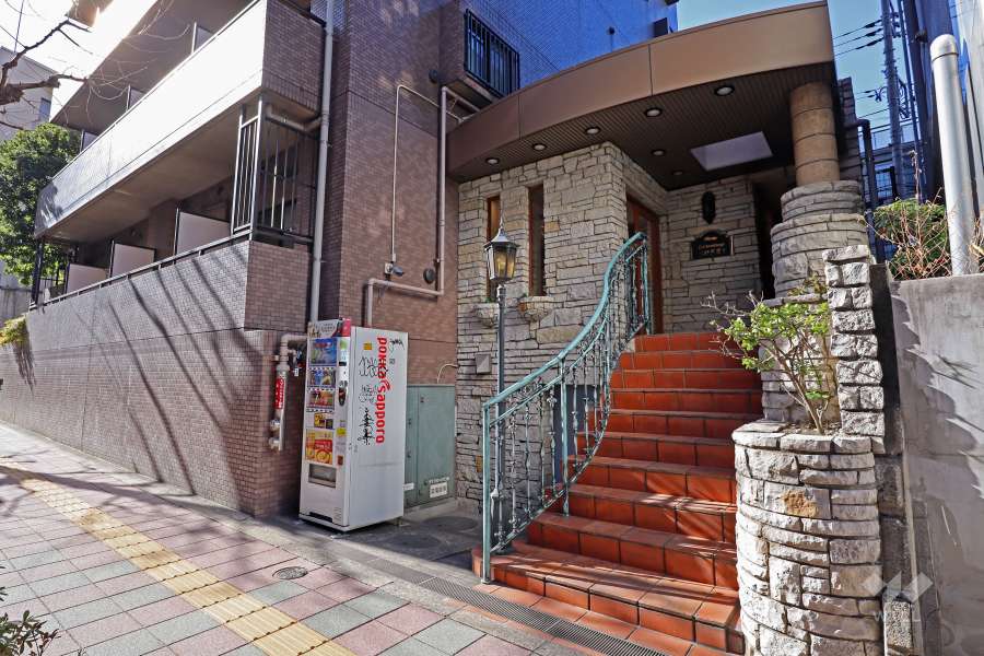 エントランスアプローチ