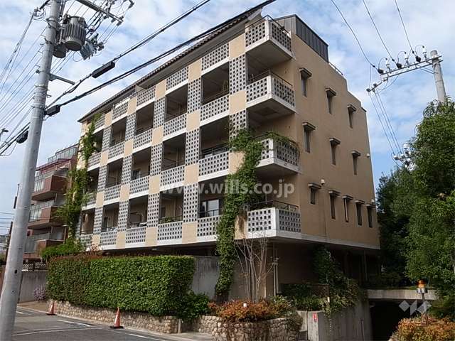 芦屋17℃の外観（南東側から）