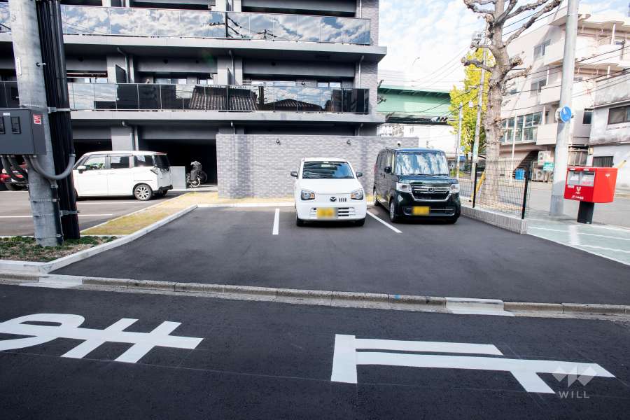 敷地内駐車場（屋外平面式）