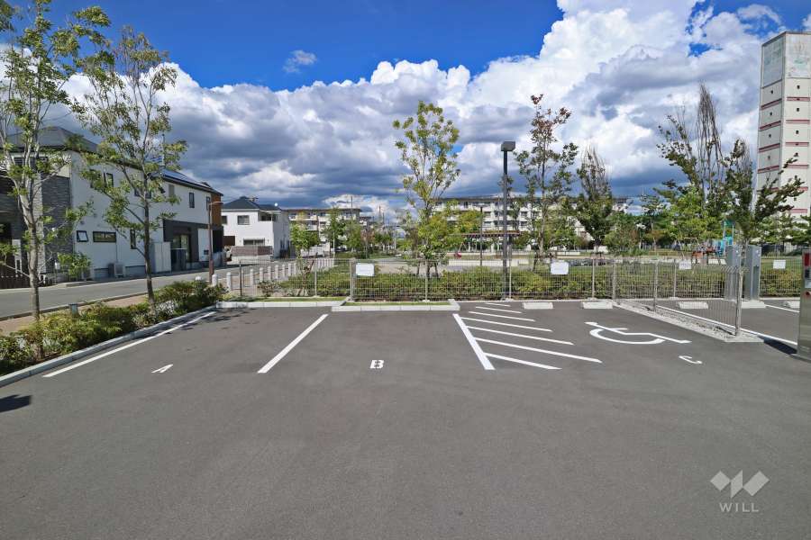 来客用駐車場