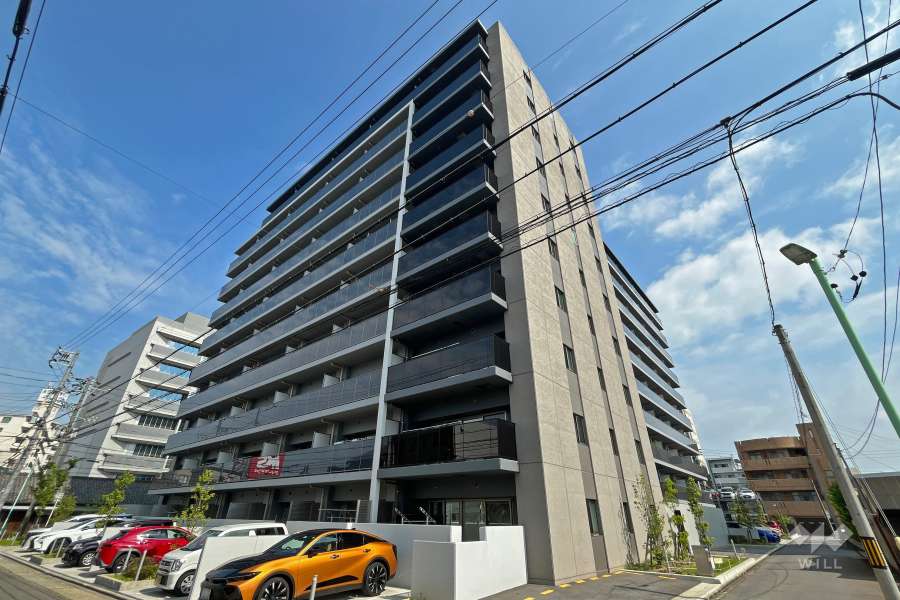 ル・サンク吹上駅前の外観(南東側から)