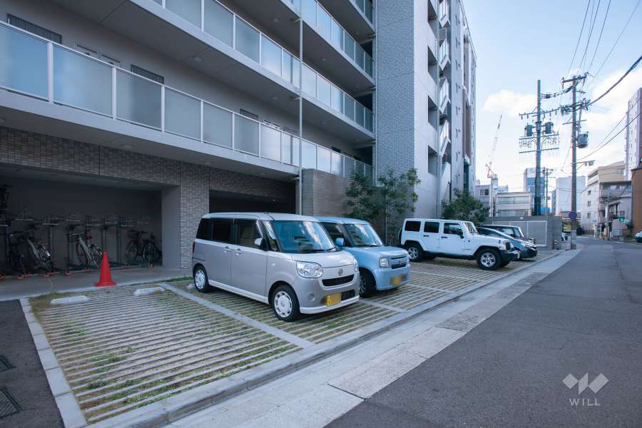 敷地内駐車場（屋外平面式）