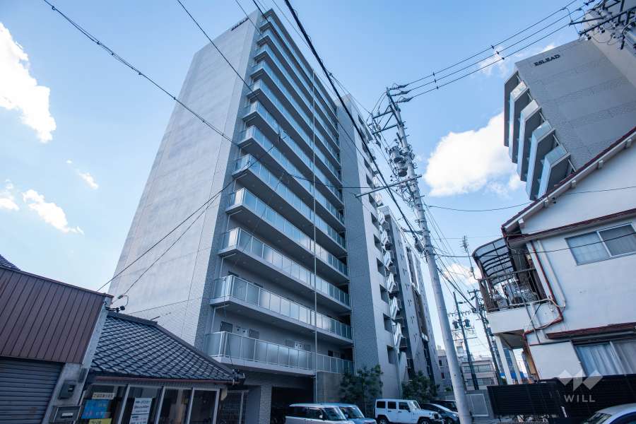 エスリード新栄プライムの外観（東側から）