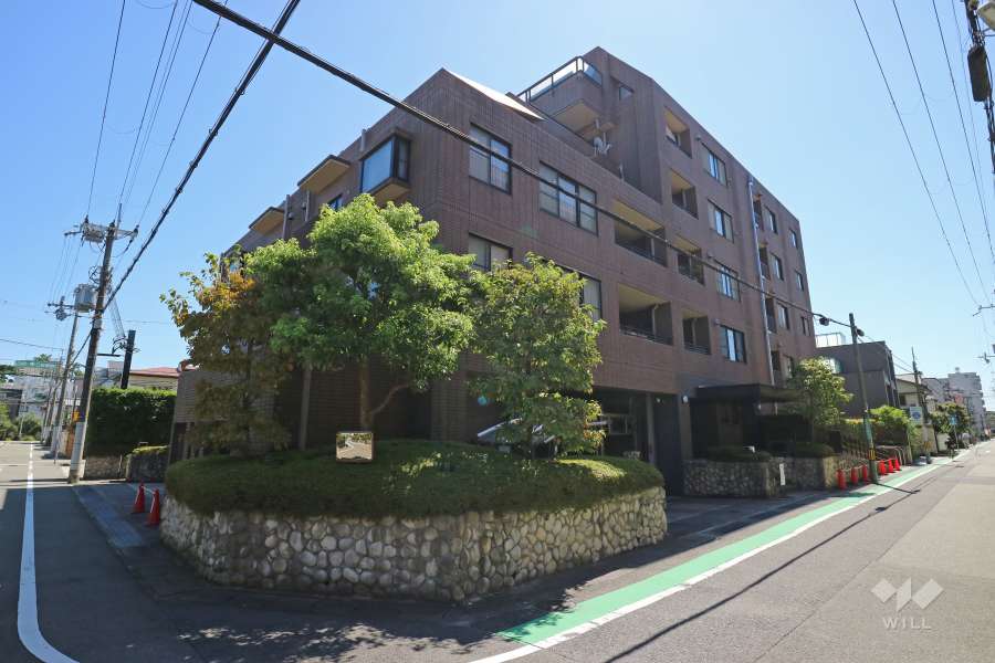 フォルム甲子園口の外観（北西側から）