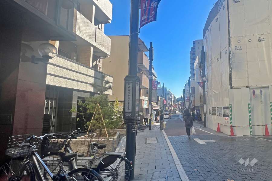 敷地南西側の前面道路