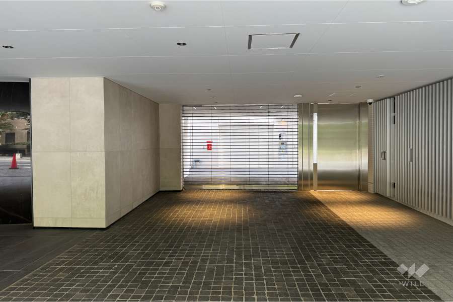 駐車場の出入り口（リングシャッター式）