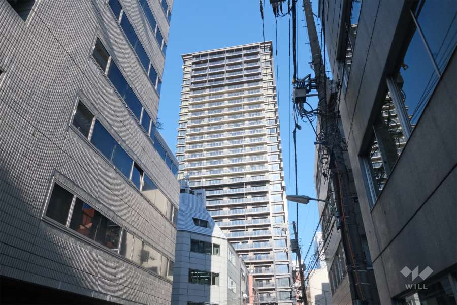 アトラスタワー五反田の外観（南側から）.