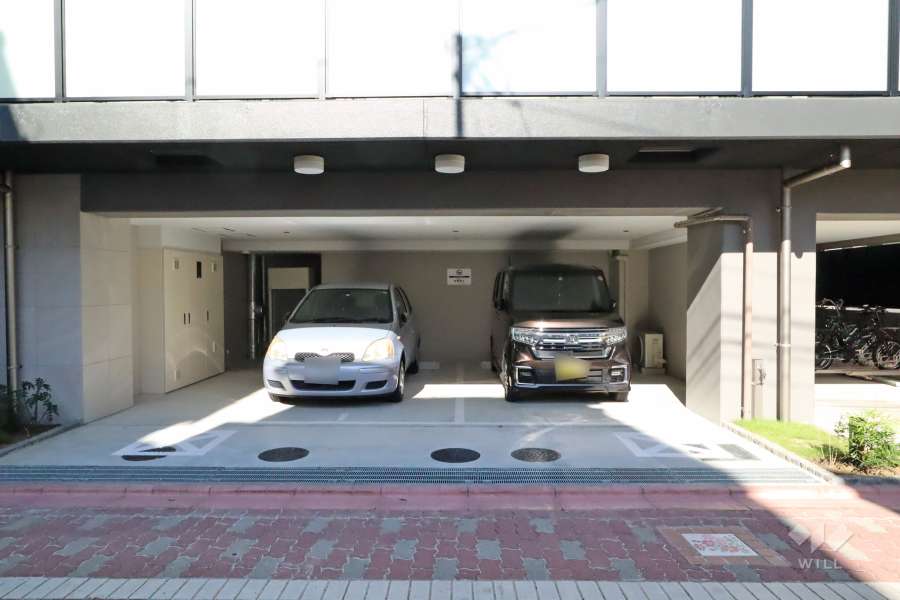 敷地内駐車場（屋内平面式）