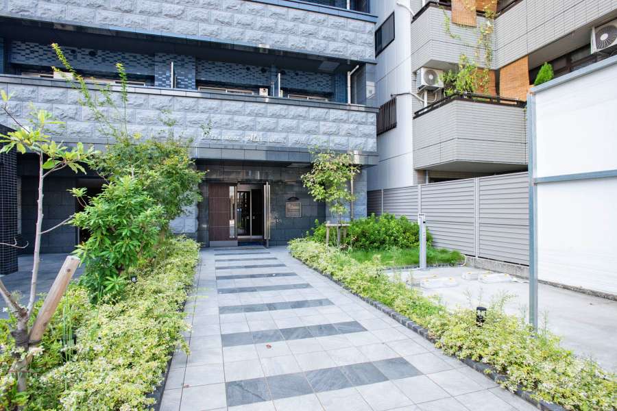 エントランスアプローチ