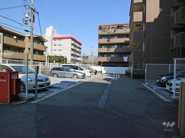 敷地内駐車場（屋外機械式）