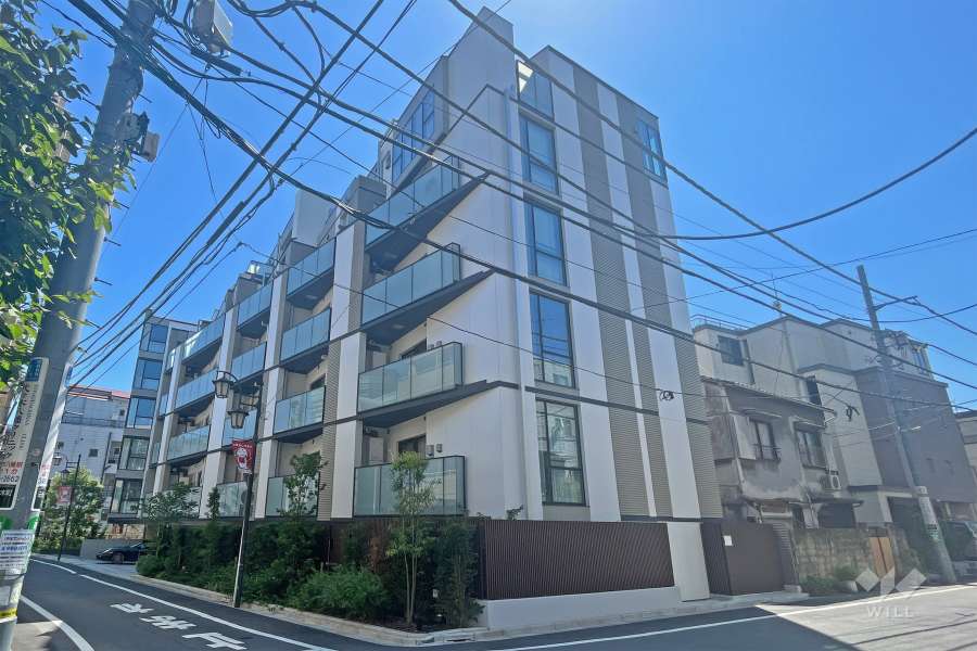 ピアース代々木上原の外観（北東側から）