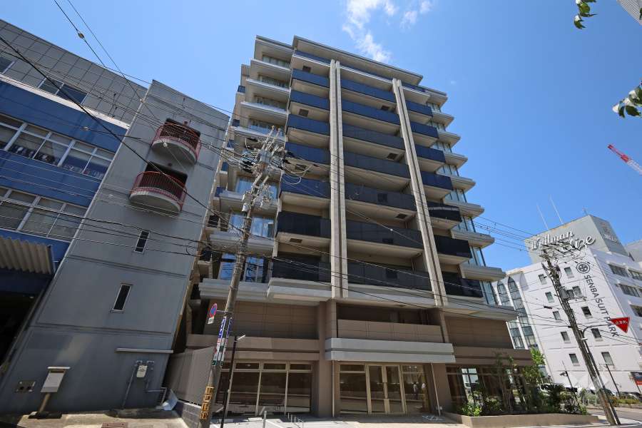 レ・ジェイド箕面船場 サウスレジデンスの外観（北側から）