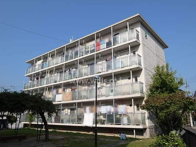 仁川リバーサイドハイツ Ｂ棟の外観（南東側から）