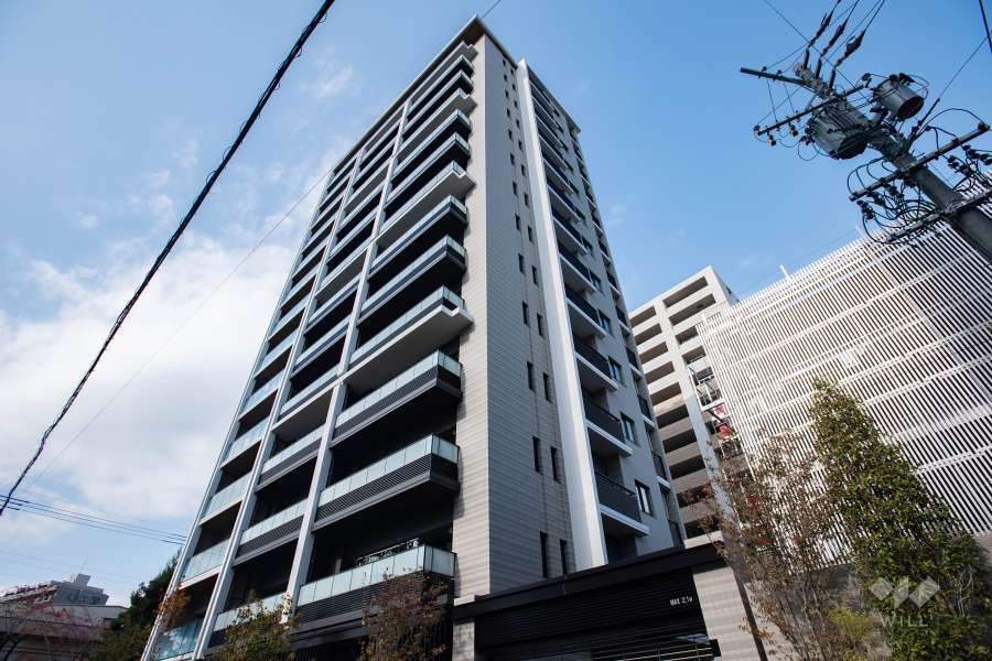 プラウド金山エアリーコートの外観（南東側から）