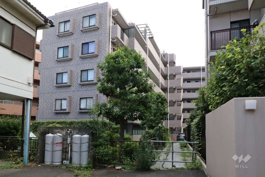 溝の口東パークホームズの外観（北側から）