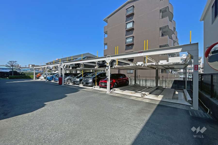 敷地内駐車場（屋外機械式）