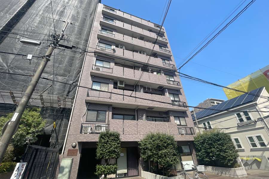 グランレーブ新丸子の外観（南西側から）　