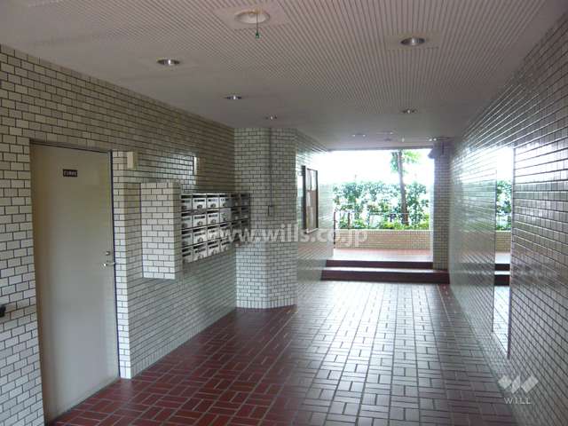 エントランスホール