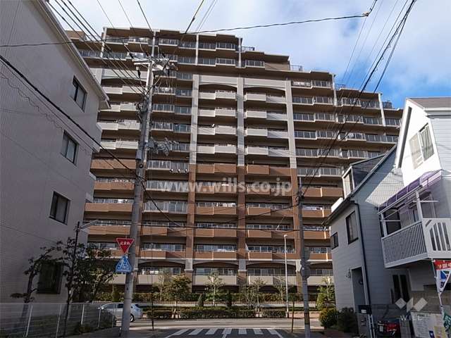 ルネヒューマンズガーデンパラディオＣ棟の外観（東側から）