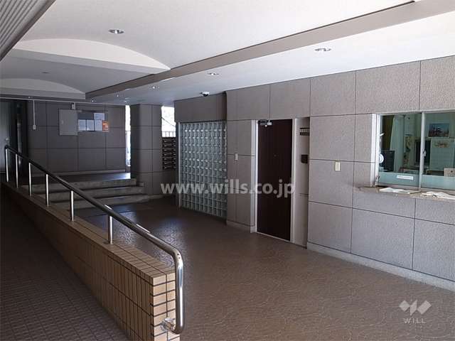 エントランスホール