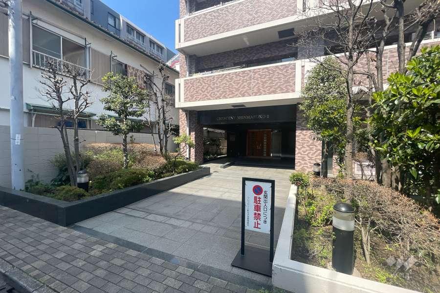 エントランスアプローチ
