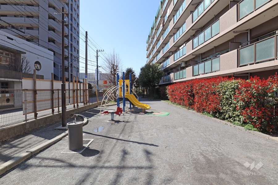 敷地南側に隣接する『北谷町公園』